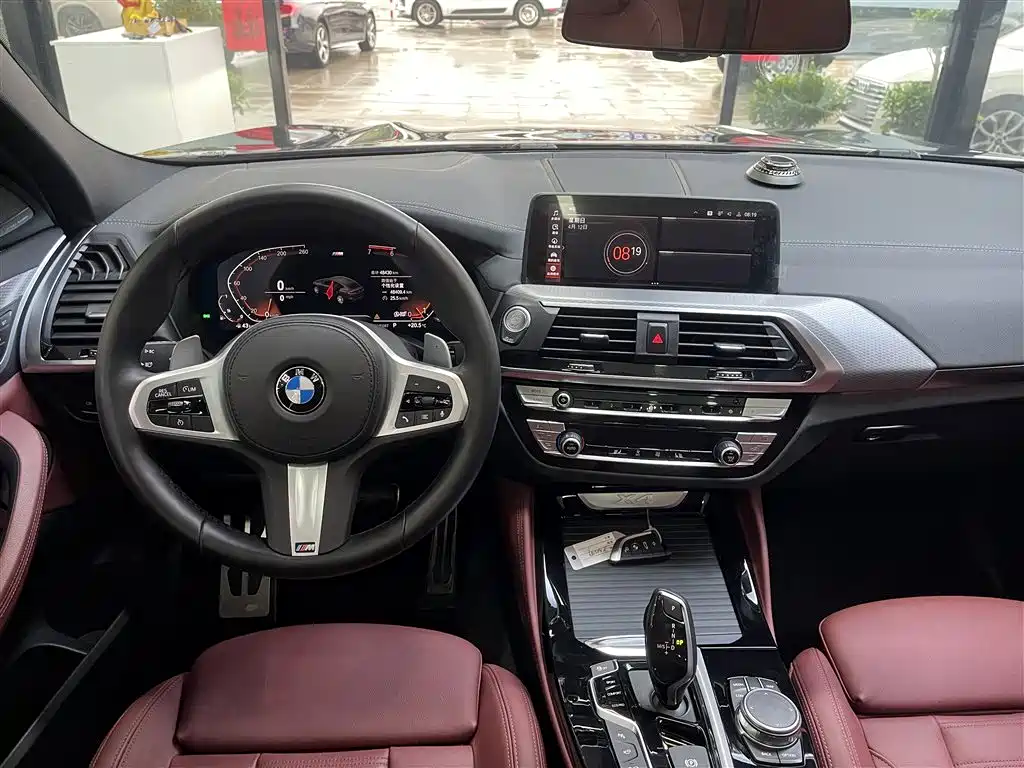 BMW X4 2021 — фото 17