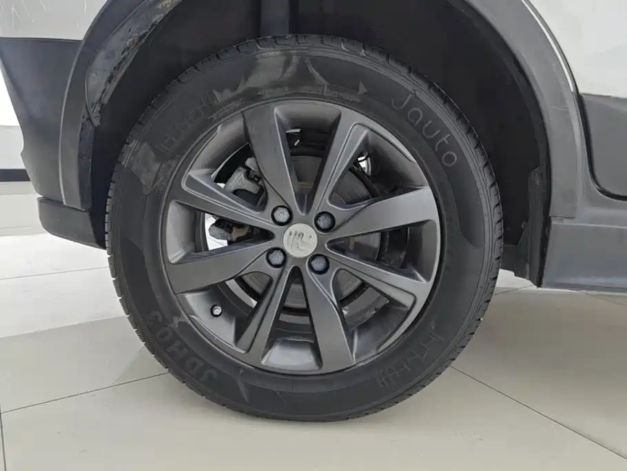 BYD Yuan New Energy 2019