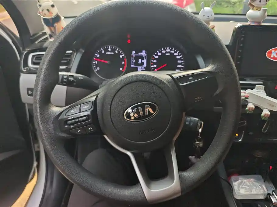 Kia Forte 2020 — фото 15