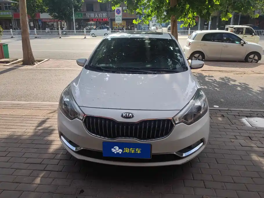 Kia K3 2013