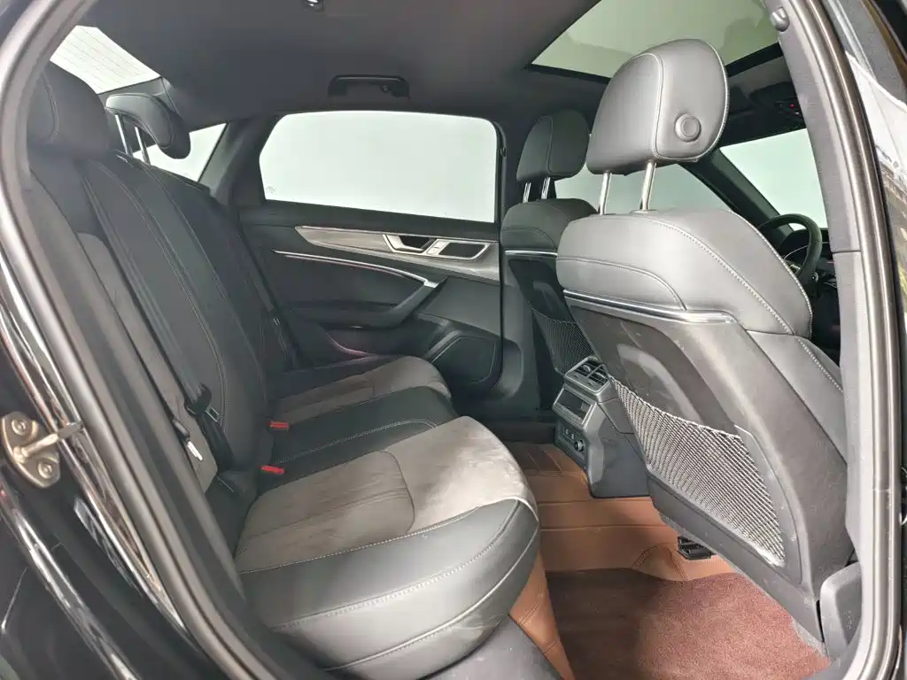 Audi A6L 2024