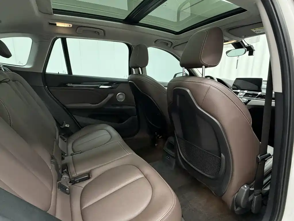 BMW X1 2021 — фото 17