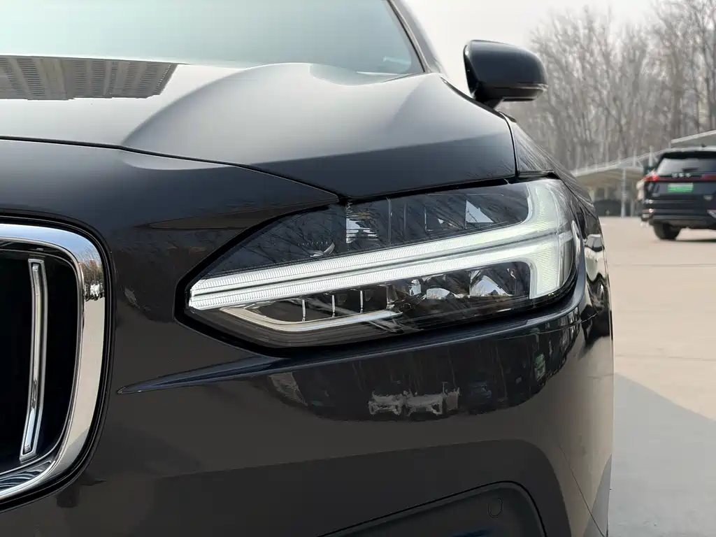 Volvo S90 2022 — фото 7