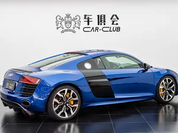 Audi R8 2010