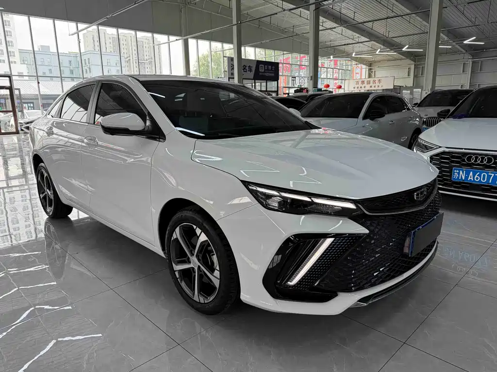Geely Emgrand L 2022 — фото 3