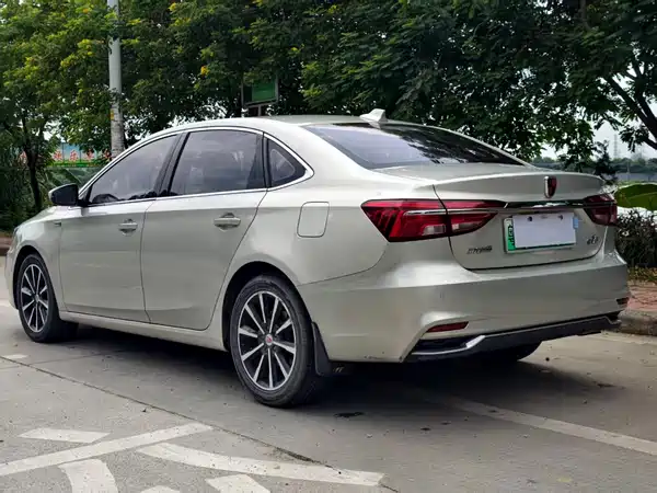Roewe i6 New Energy 2018