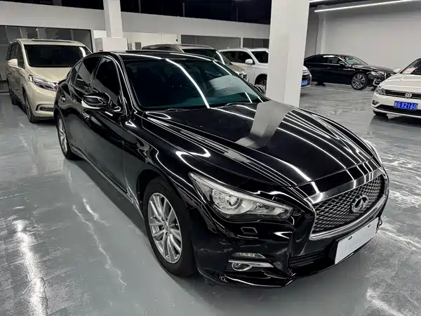 Infiniti Q50L 2017