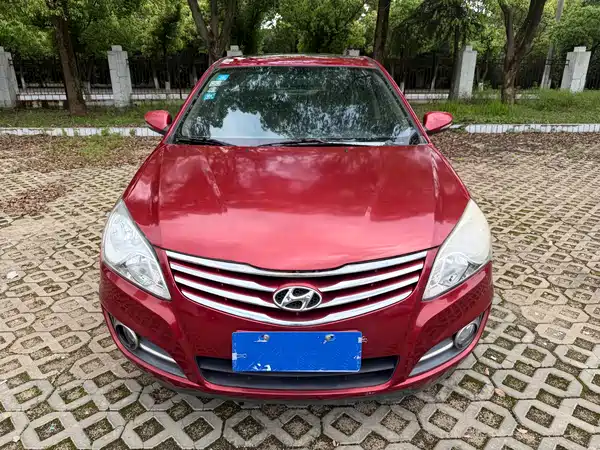 Hyundai Yuedong 2011