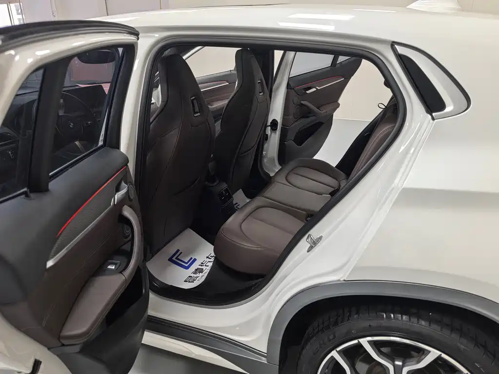 BMW X2 2020 — фото 12