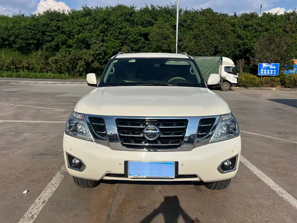 Nissan Patrol 2018 — фото 10