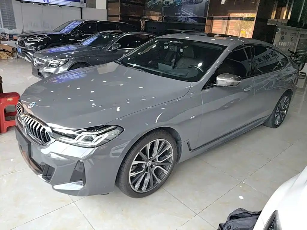 BMW 6 Series GT 2021 — фото 2