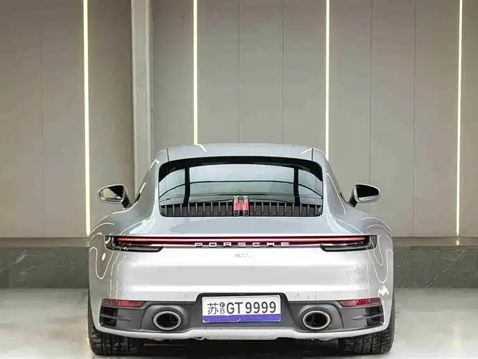Porsche 911 2024 — фото 3