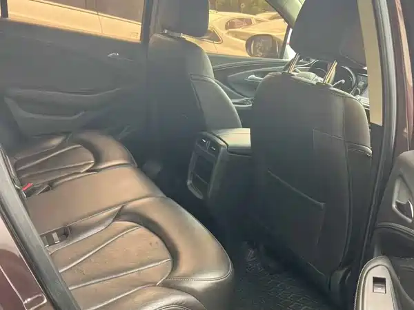 Buick Envision Plus 2019