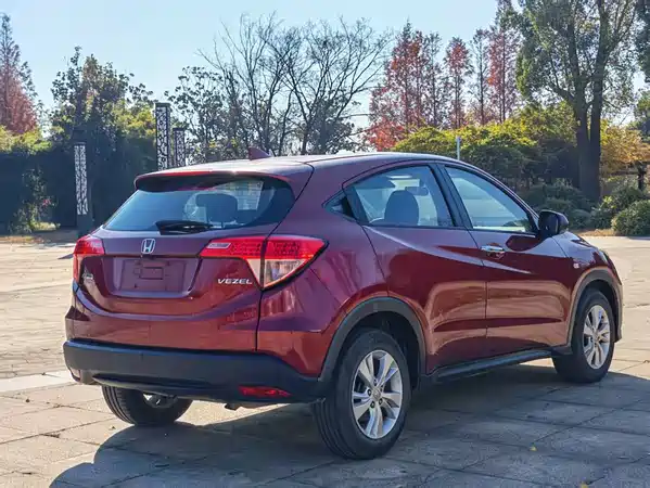 Honda Vezel 2015