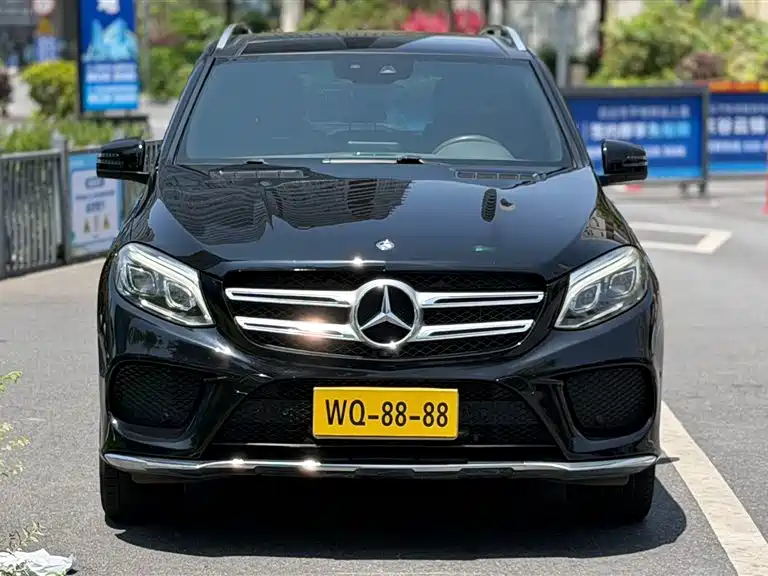 Mercedes-Benz GLE 2019 — фото 2