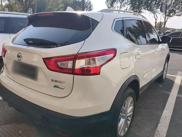 Nissan Qashqai 2016
