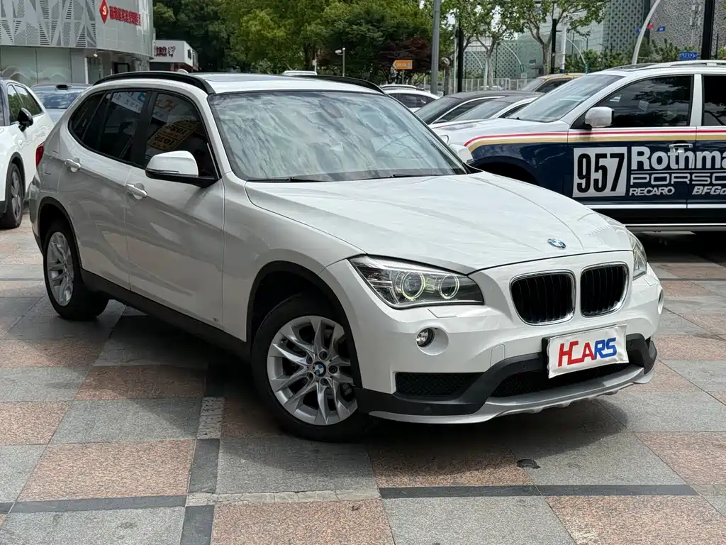 BMW X1 2014 — фото 15