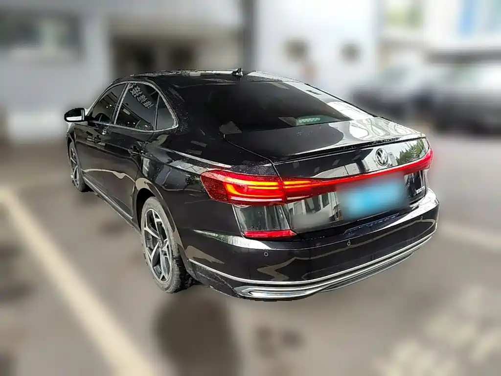 Volkswagen Passat 2024 — фото 9
