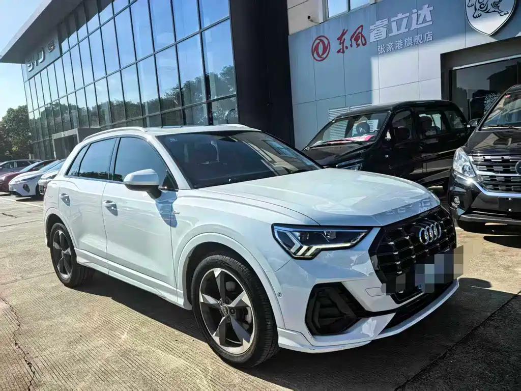 Audi Q3 2022