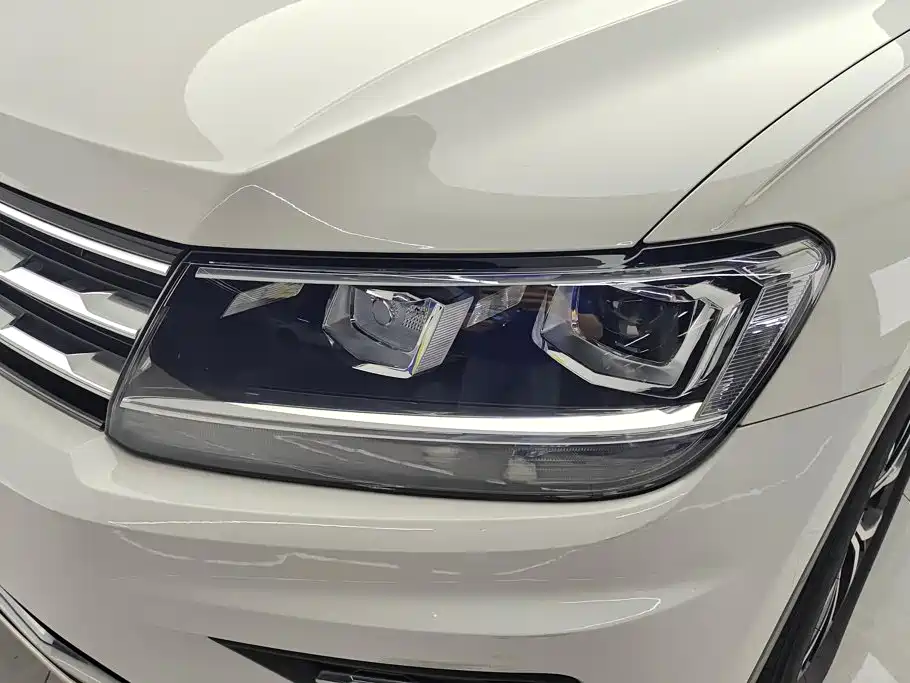 Volkswagen Tiguan L 2017
