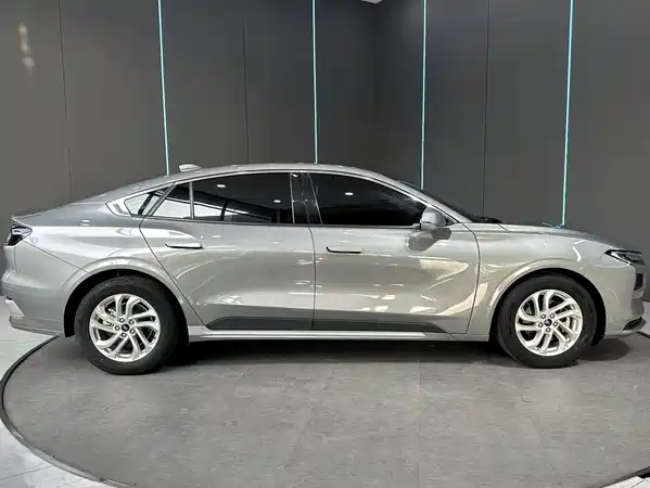 Ford Mondeo 2022