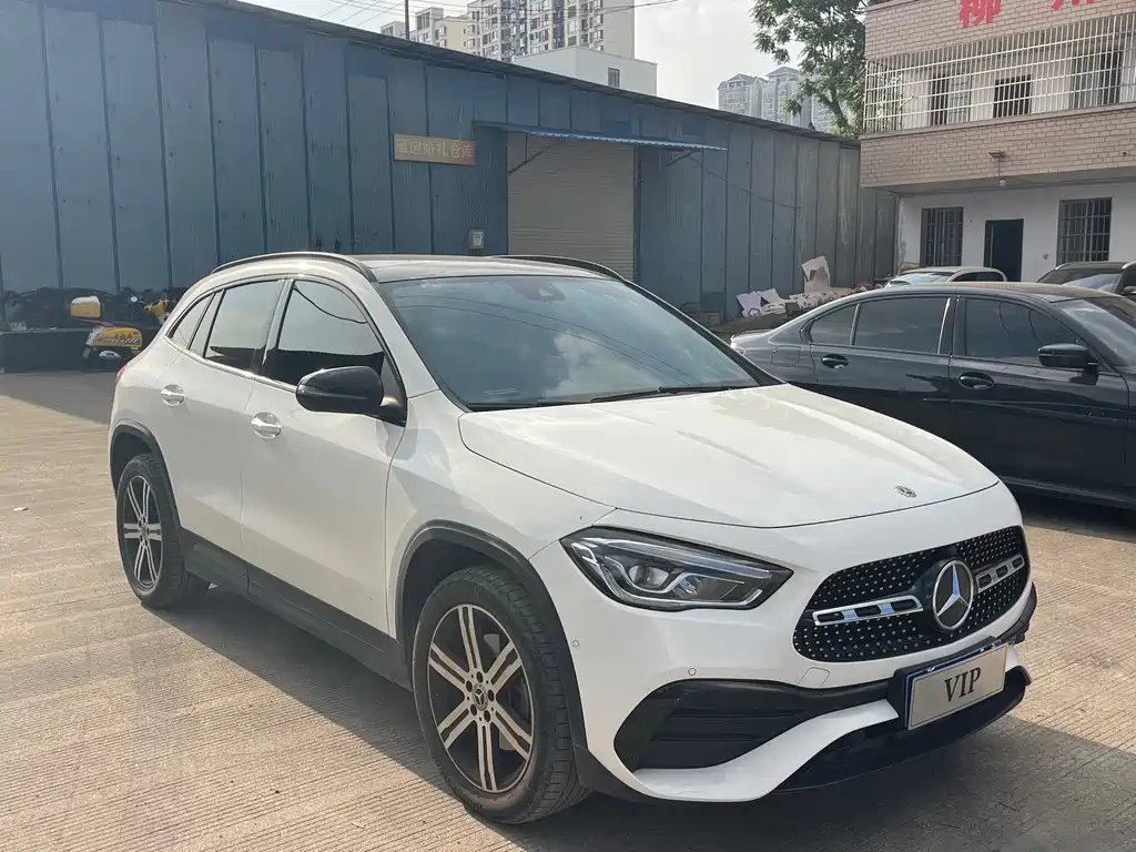 Mercedes-Benz GLA 2022
