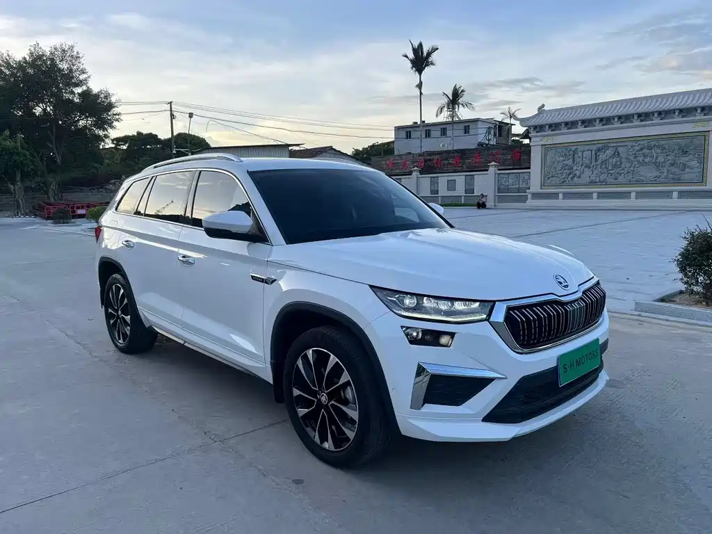 Skoda Kodiaq 2023 — фото 3