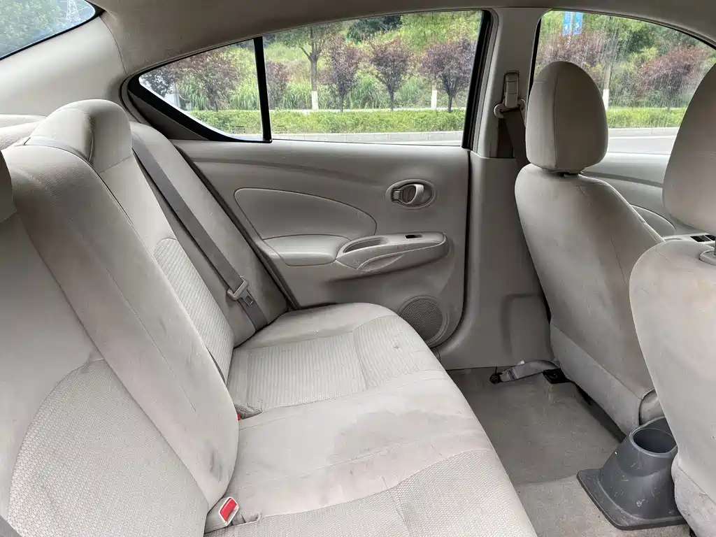 Nissan Sunny 2013 — фото 17