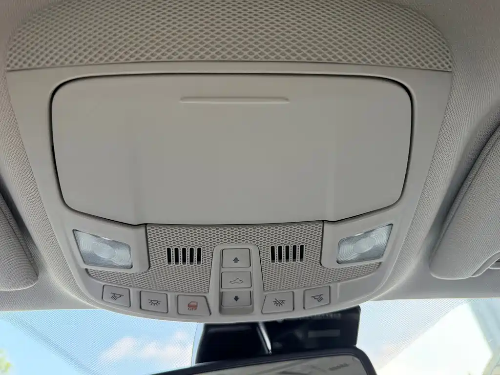 Ford Mondeo 2013 — фото 17