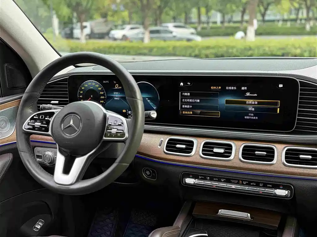 Mercedes-Benz GLE 2019 — фото 10