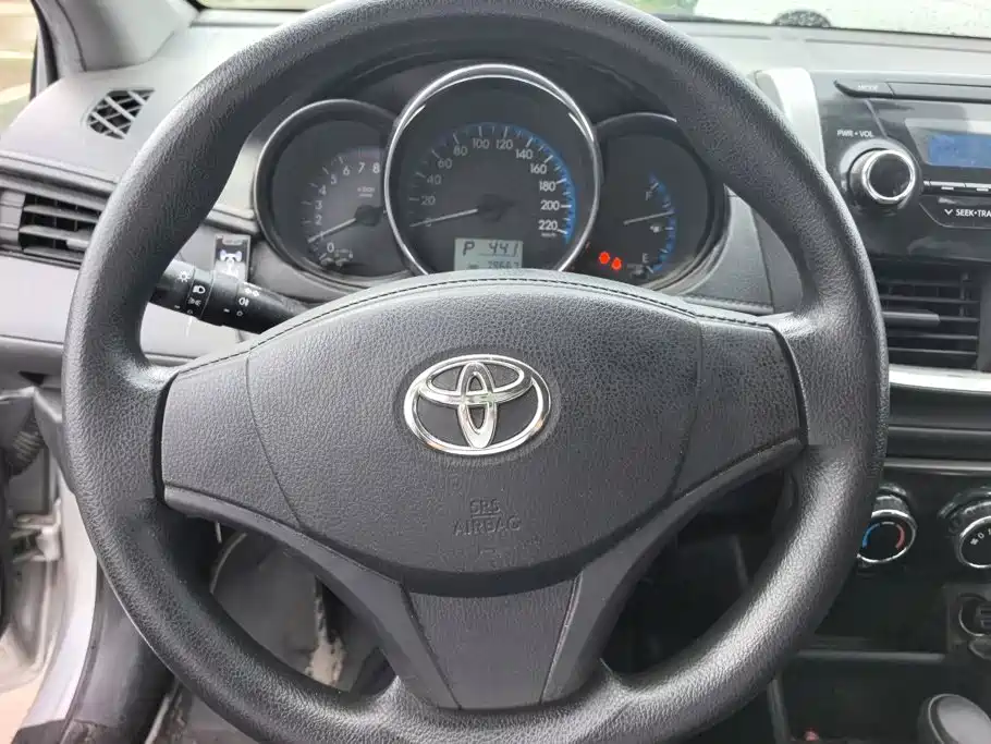 Toyota Vios 2018 — фото 15