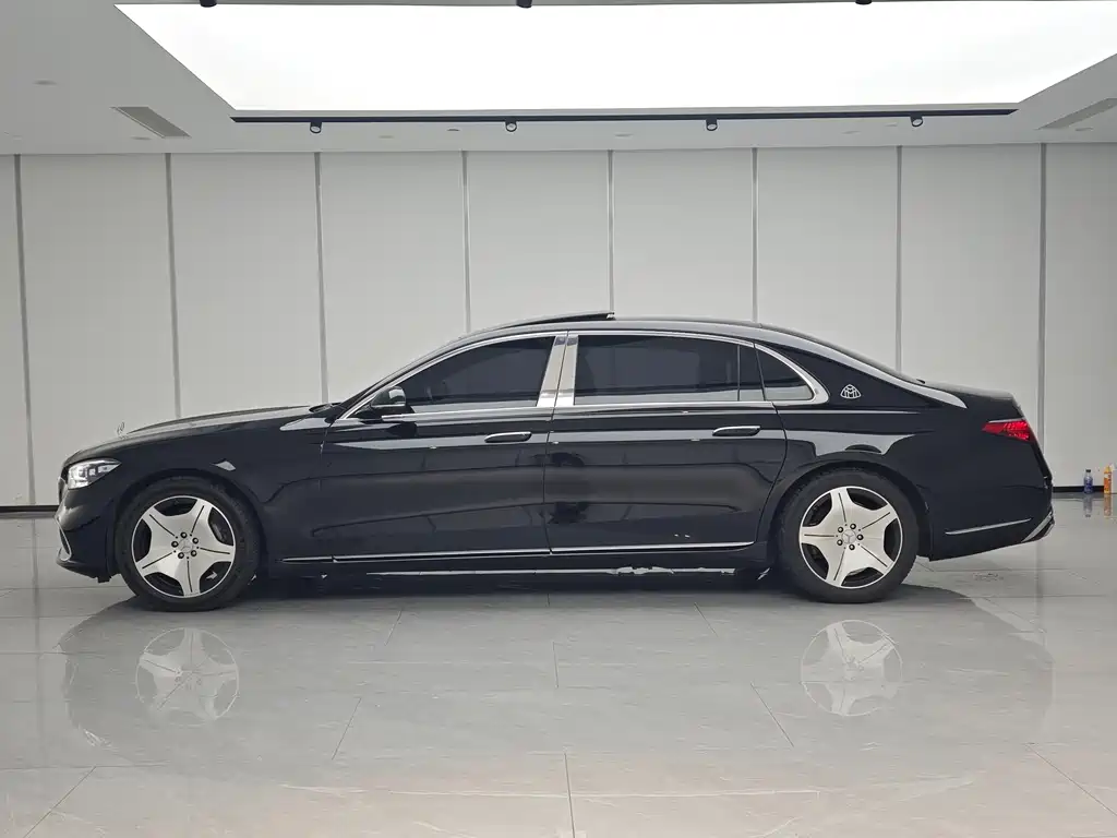 Mercedes-Benz S-Class 2023 — фото 4