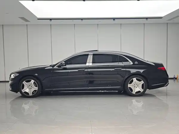 Mercedes-Benz Maybach S-Class 2023