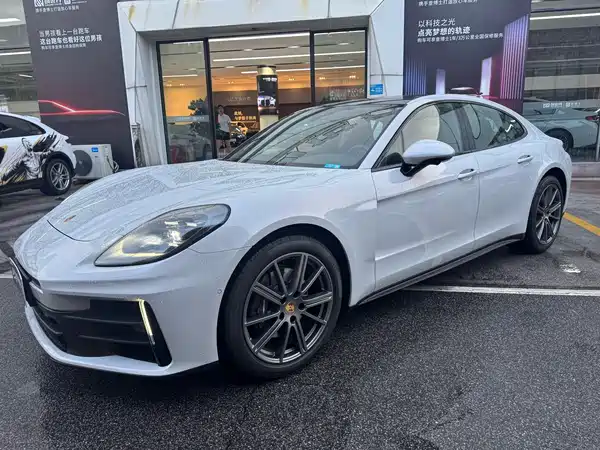 Porsche Panamera 2026