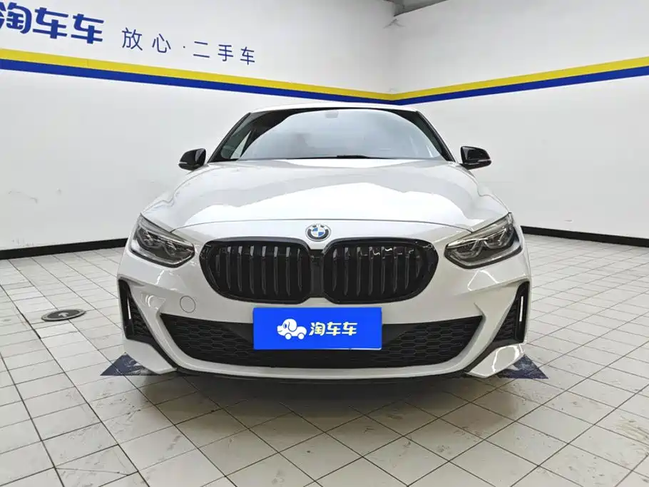 BMW 1 Series 2021