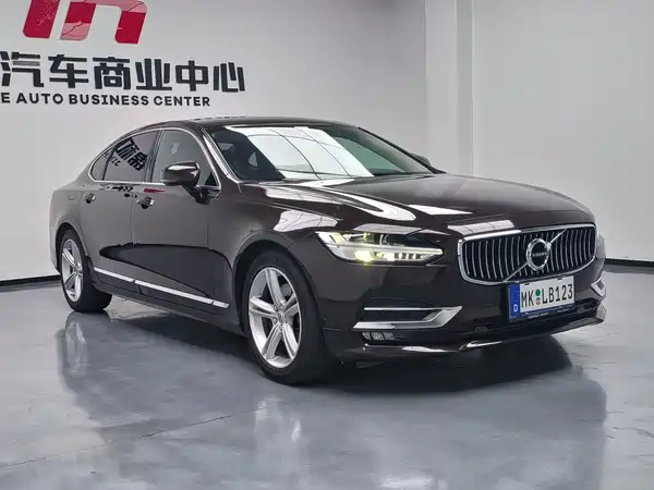 Volvo S90 2018