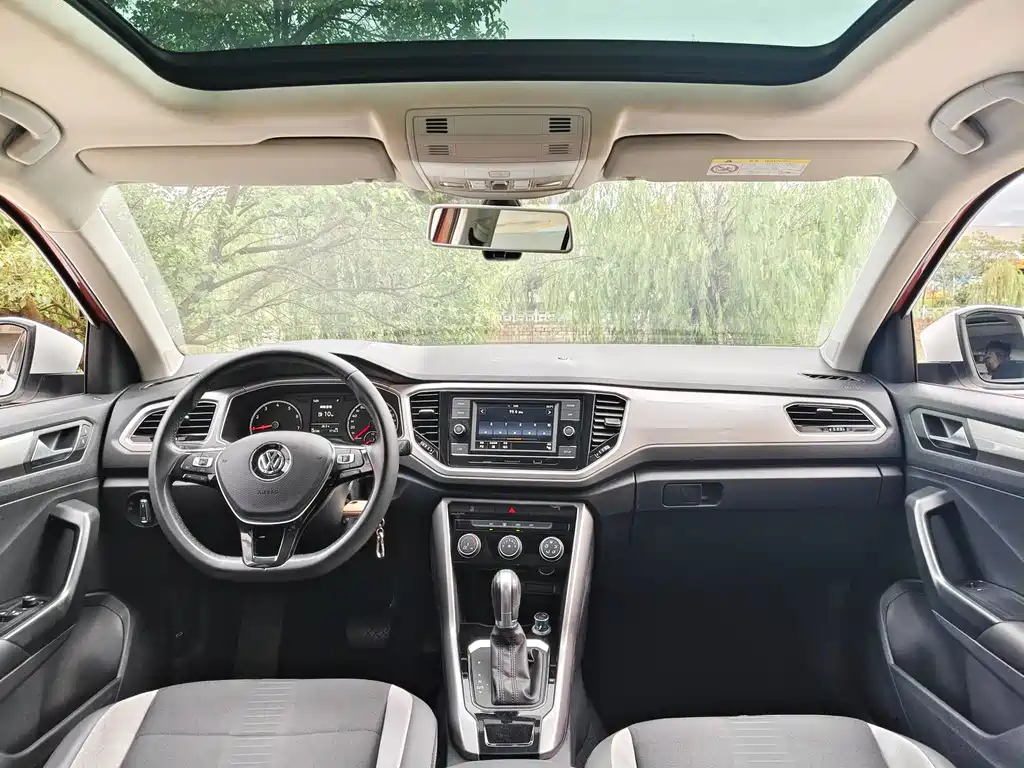 Volkswagen T-Roc 2020