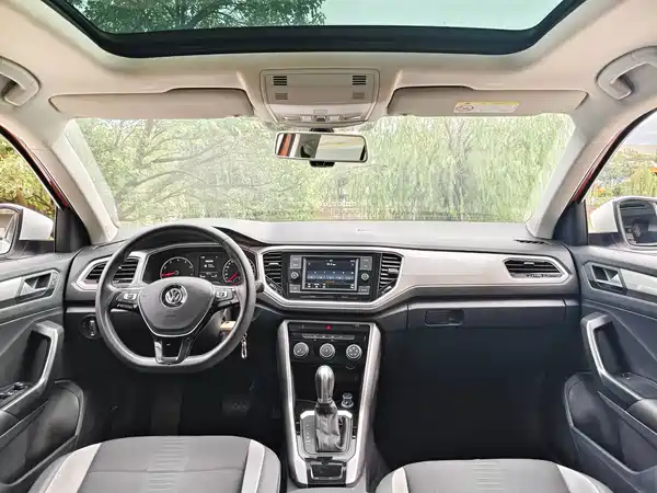 Volkswagen T-Roc 2020