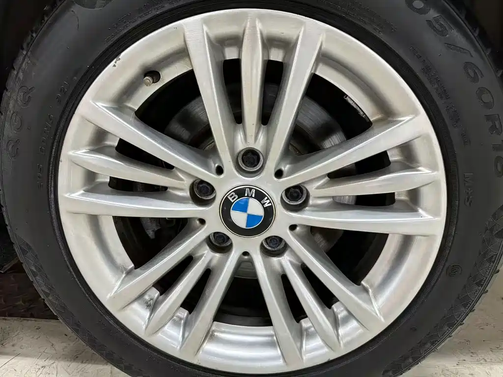BMW 3 Series 2015 — фото 16