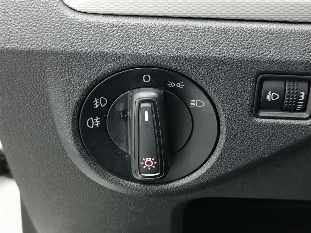 Volkswagen Gran Lavida 2018 — фото 21