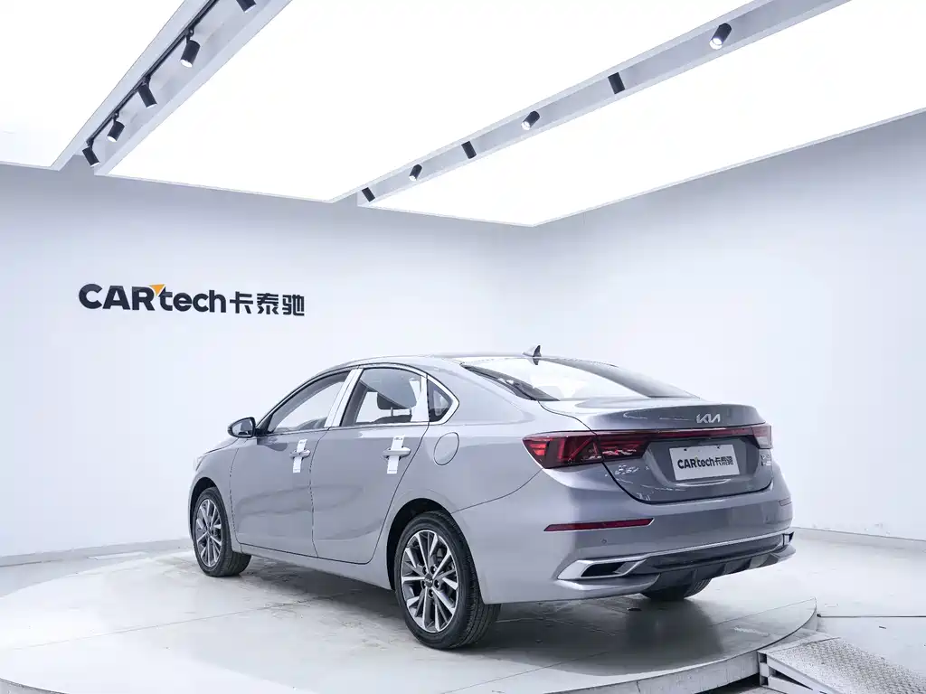 Kia K3 2021 — фото 10