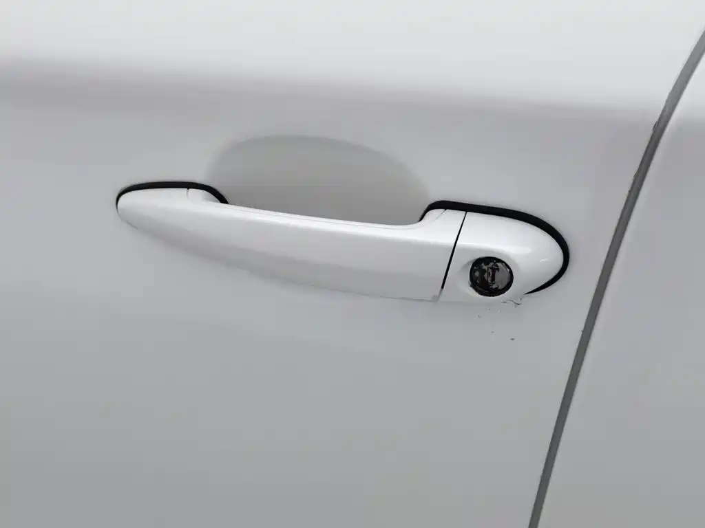 BMW 1 Series 2010 — фото 18