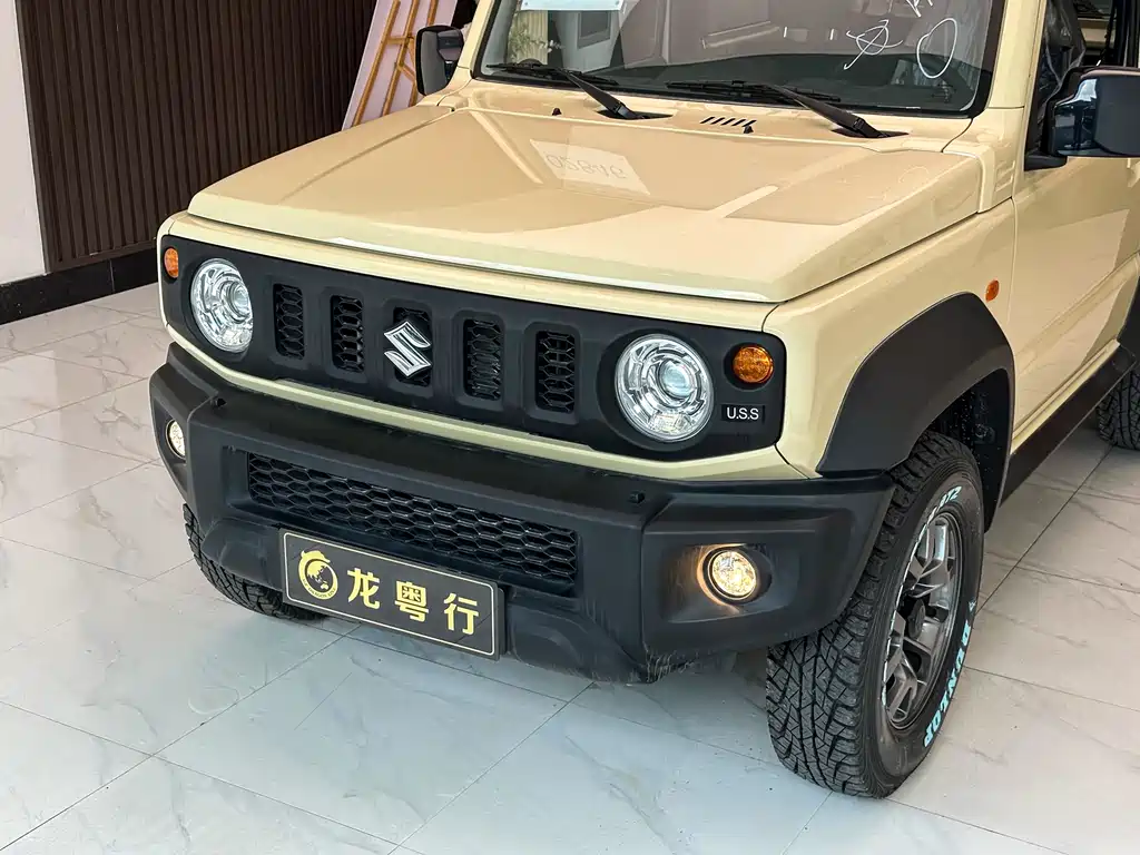 Suzuki Jimny — фото 3