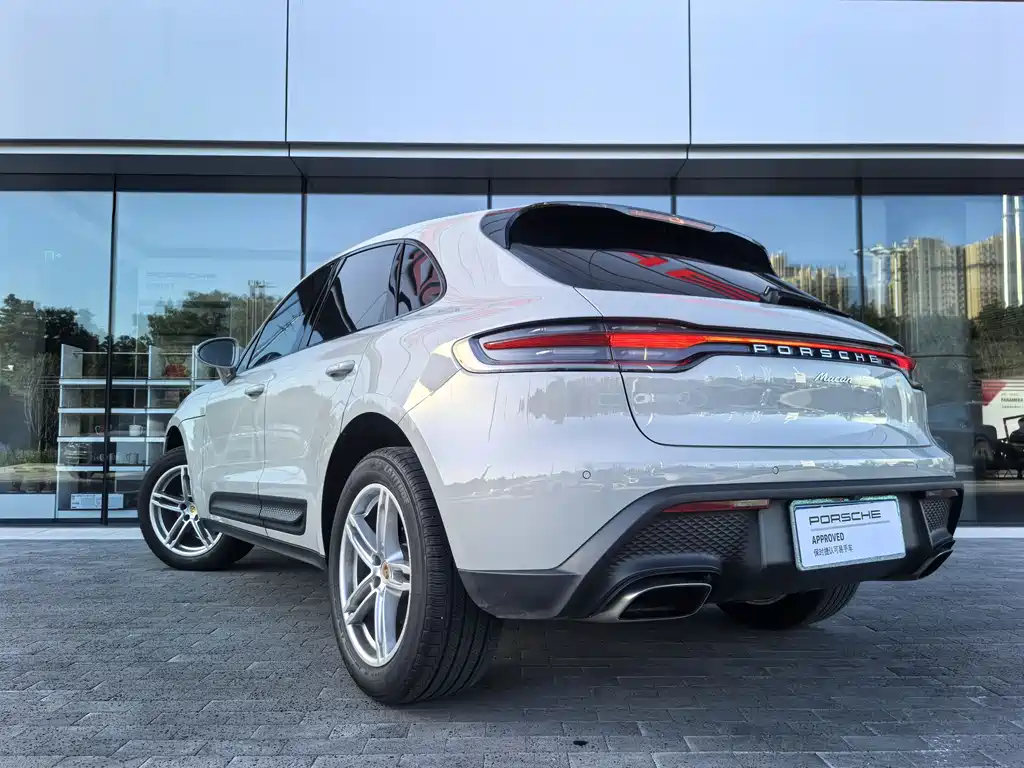 Porsche Macan 2024 — фото 8