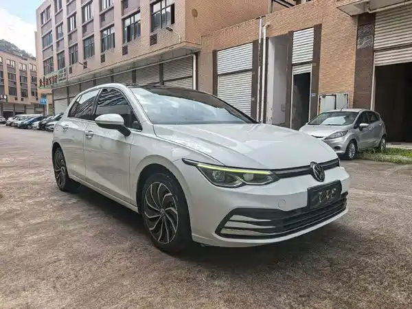 Volkswagen Golf 2020