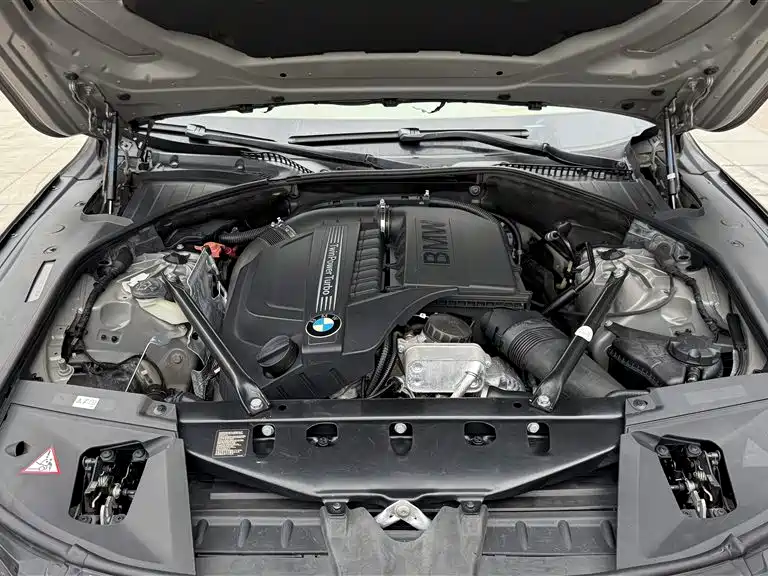 BMW 7 Series 2013 — фото 19
