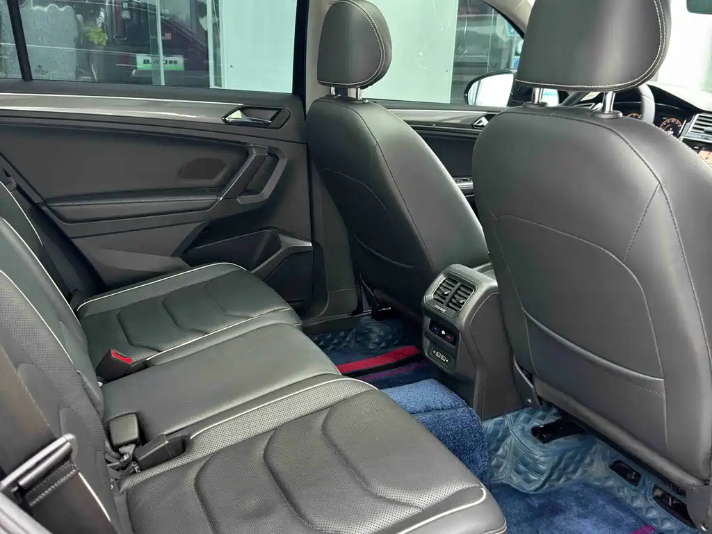 Volkswagen Tiguan L 2019