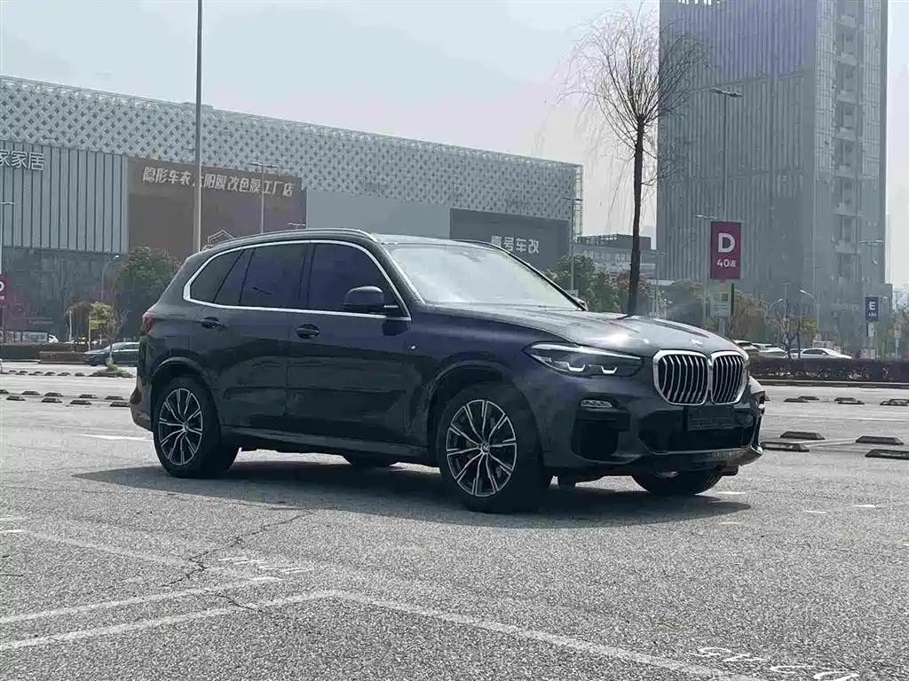 BMW X5 2021 — фото 22