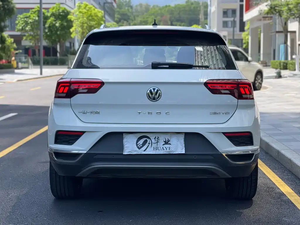 Volkswagen T-Roc 2021 — фото 9