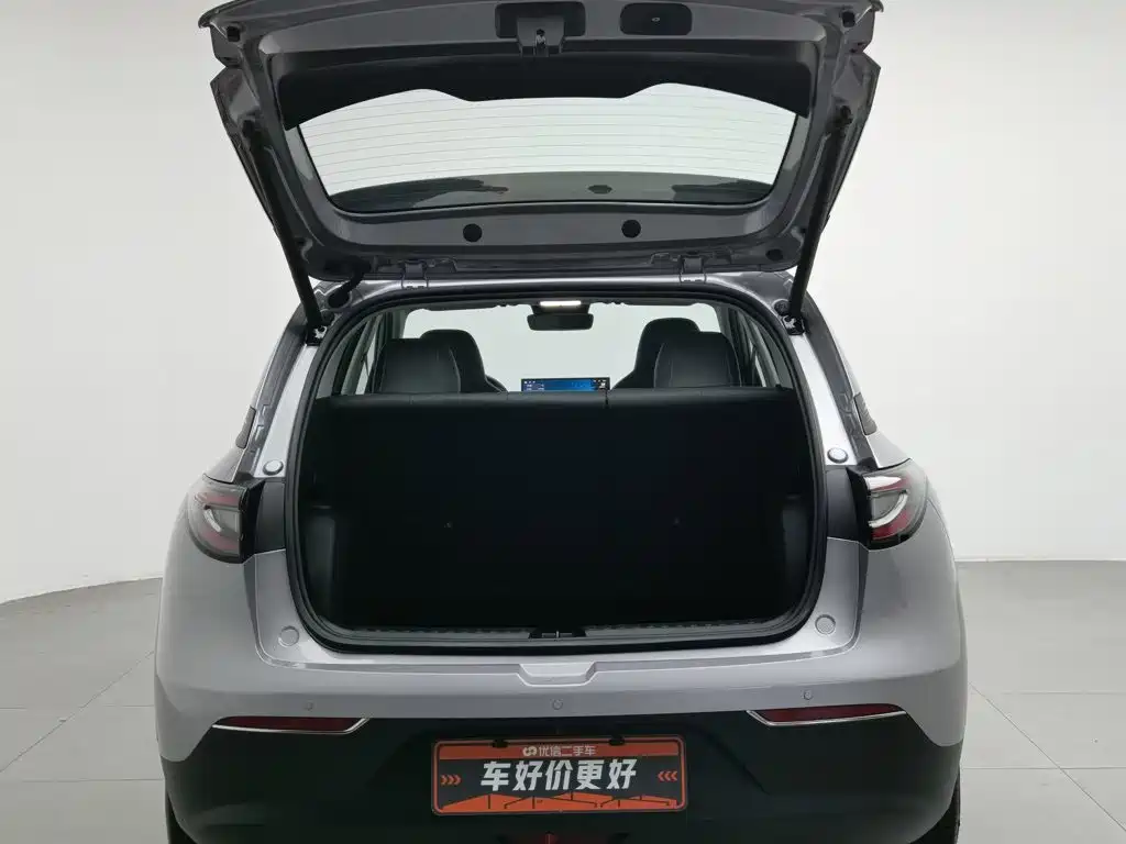 Geely Galaxy Starwish 2026 — фото 16